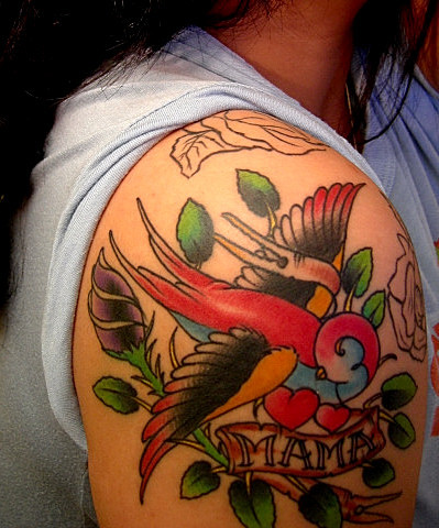 Wonderful Bird Mom With Leaves Tattoo On Right Shoulder