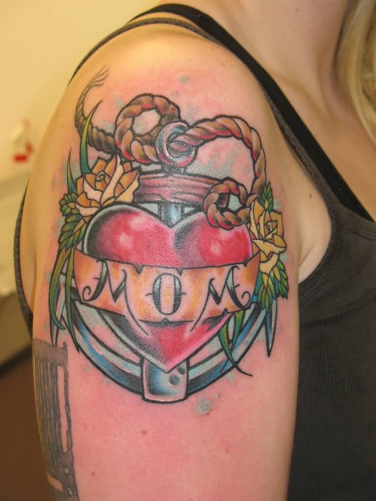 Wonderful Mom Heart With Rope Tattoo On Right Shoulder