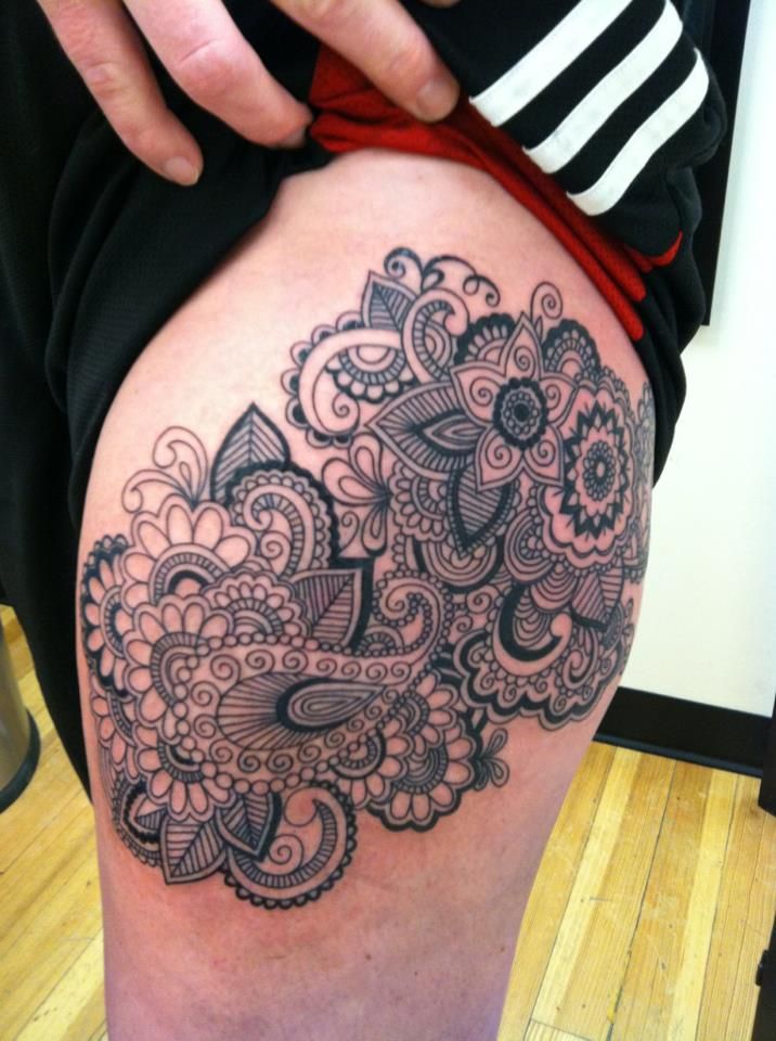 Wonderful Paisley Mandala Flower Pattern Tattoo On Thigh