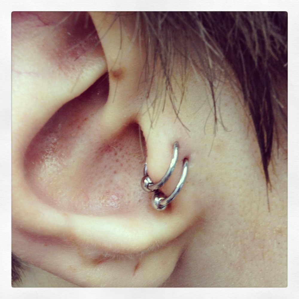 Amazing Bead Rings Double Tragus Piercing