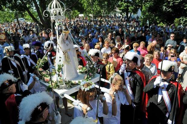 Annual Mass To Celebrate Feast Of The Assumption Of Mary