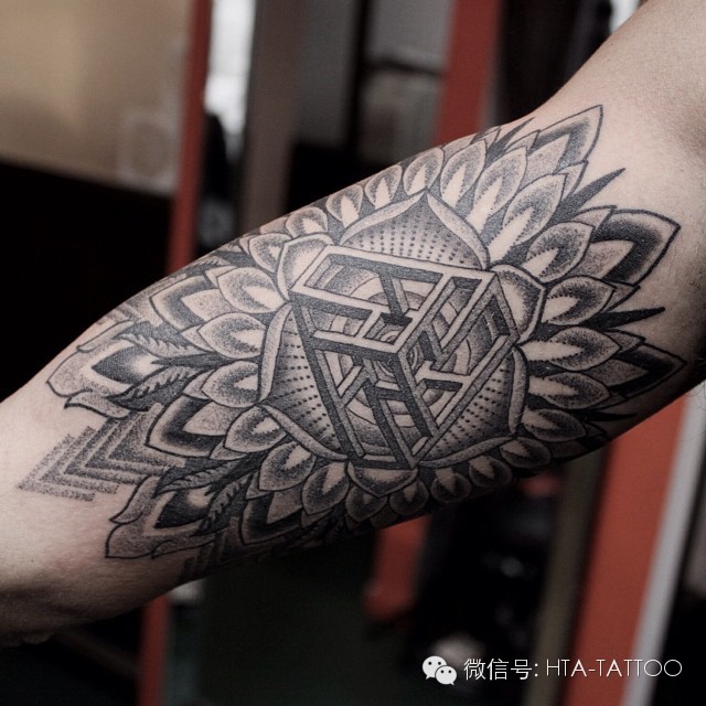 Escher Cube Flower Tattoo On Biceps