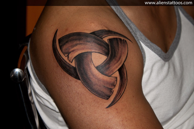 Grey Horns Of Odin Tattoo On Right Shoulder