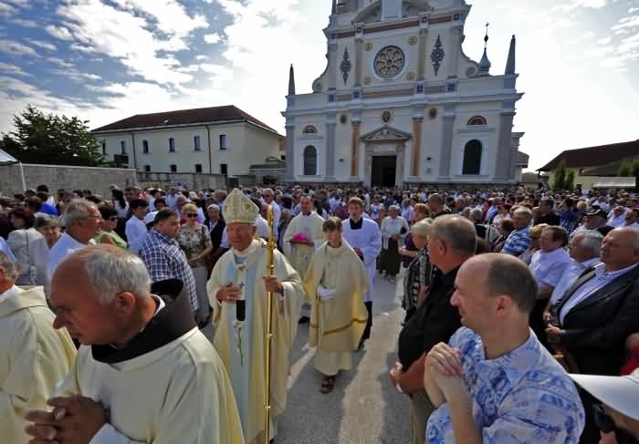 Large Number Of People Gathered To Celebrate Assumption Of Virgin Mary