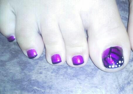 Purple Butterfly Toe Nail Art
