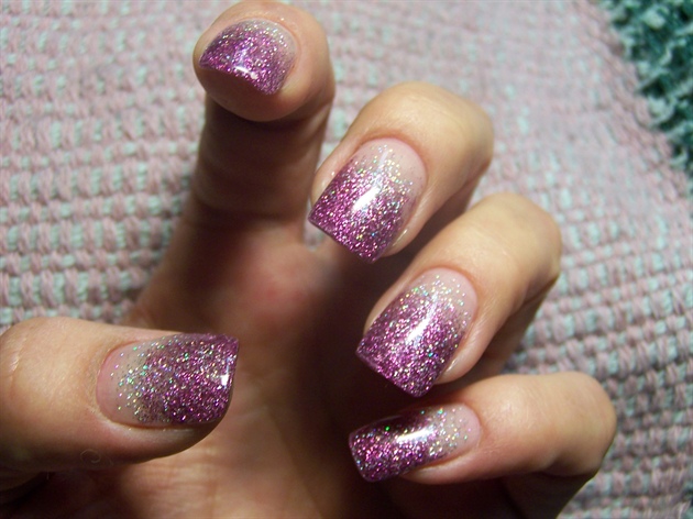 Purple Gradient Glitter Nail Art