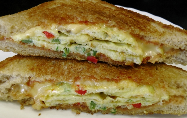 Quick,  Easy and Healthy Breakfast Recipe - Omelette Sandwich