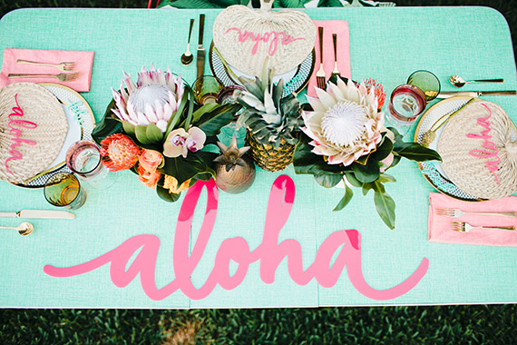 Aloha Pineapples Table Decoration