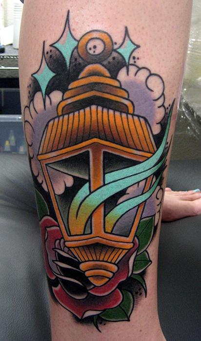Golden Lantern Traditional Tattoo On Right Leg