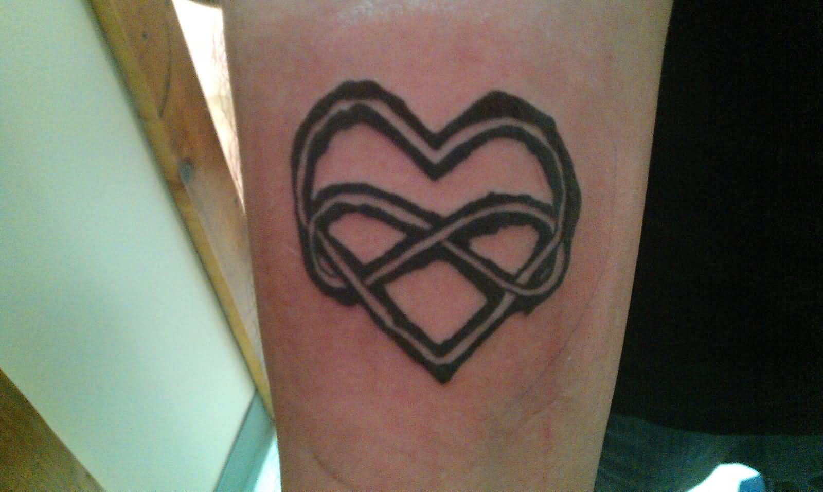 Infinity Symbol With Heart Tattoo On Arm