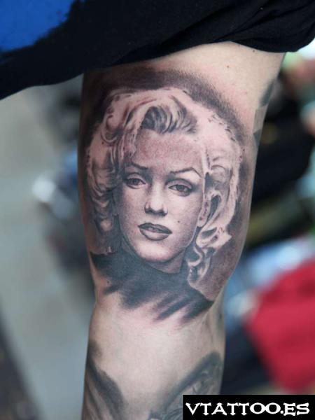 Nice Marilyn Monroe Tattoo On Sleeve