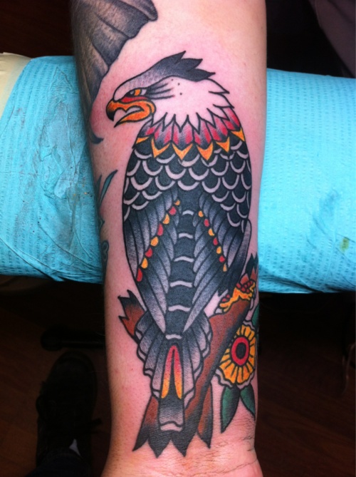 Nice Old School Eagle Tattoo On Forearm
