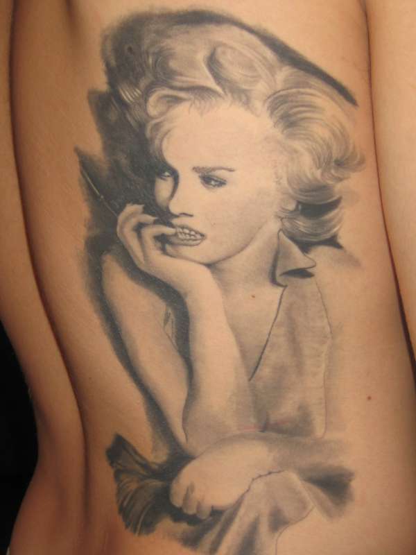 Realistic Marilyn Monroe Tattoo On Back