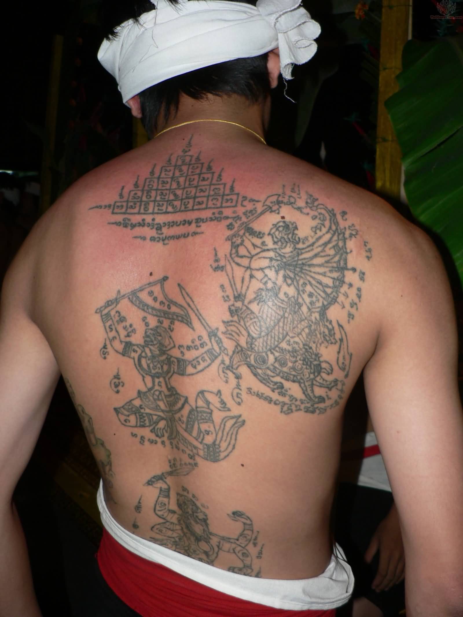Religious Thai Tattoo On Full Back For Men