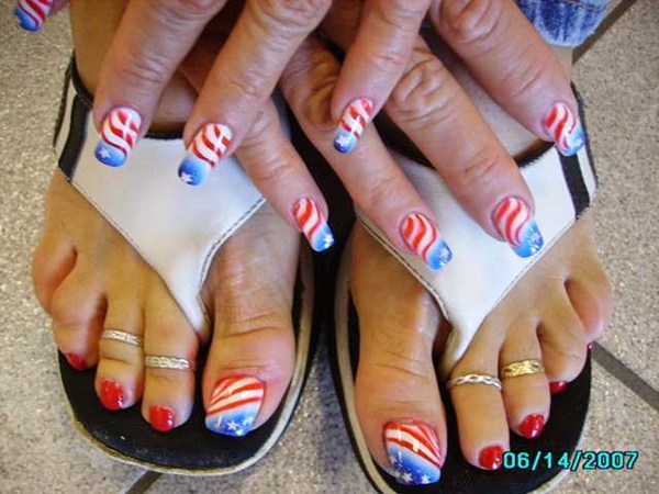 American Flag Nail Art For Toe And Hands