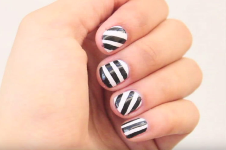 Black And White Stripes Design Short Nail Art
