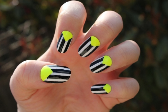 Black And White Stripes With Neon Yellow Reverse French Nail Art