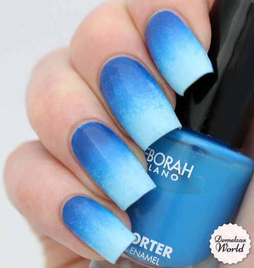 Blue Gradient Nail Art
