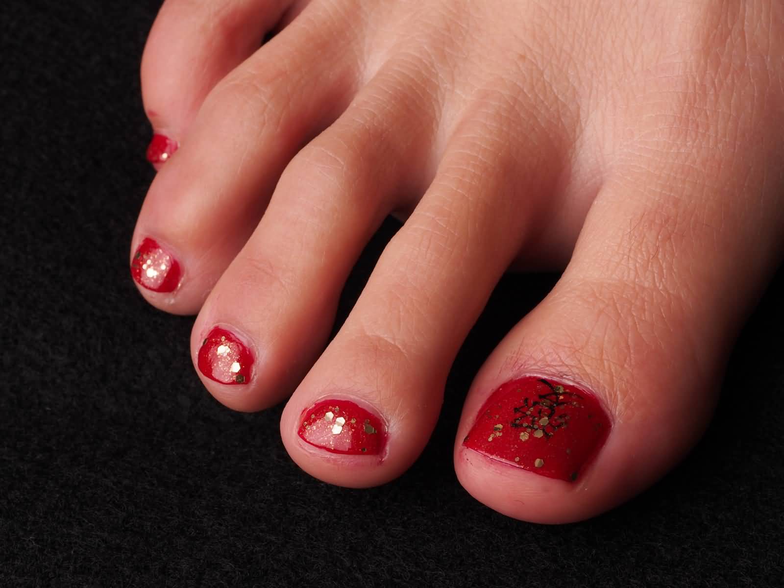7. 58 Incredible Red Toe Nail Art Design Ideas For Trendy Girls.