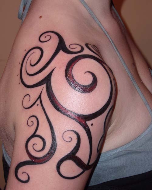 Lovely Spiral Tattoo On Right Shoulder For Girls