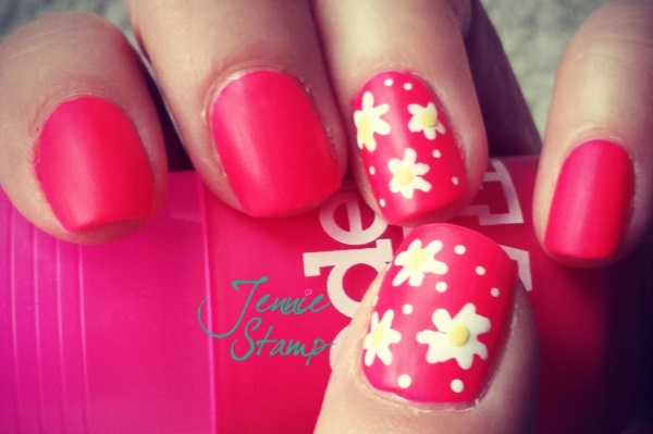 Neon Pink And Yellow Daisy Flower Nail Art