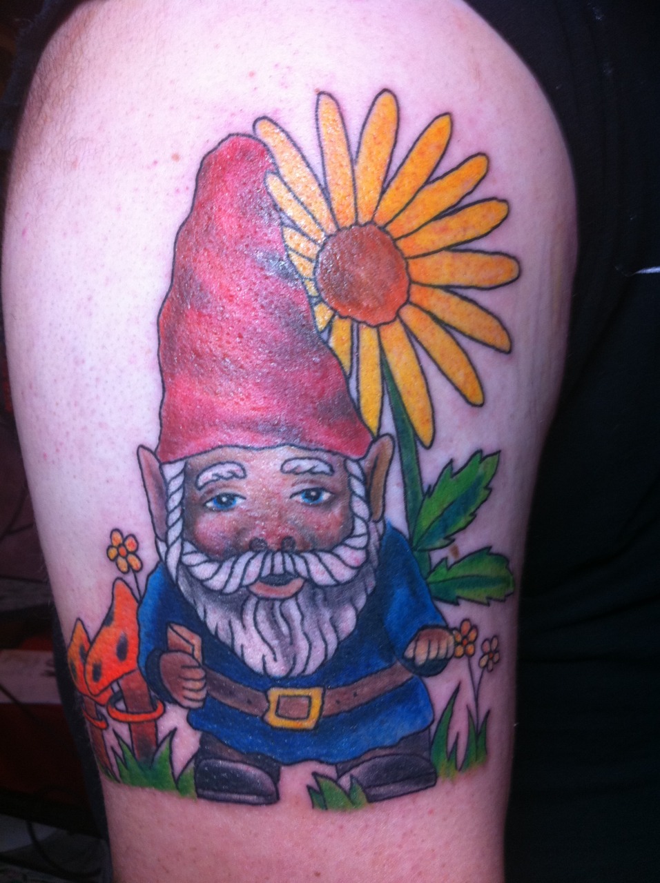 Nice Spectacular Gnome With Flower Tattoo