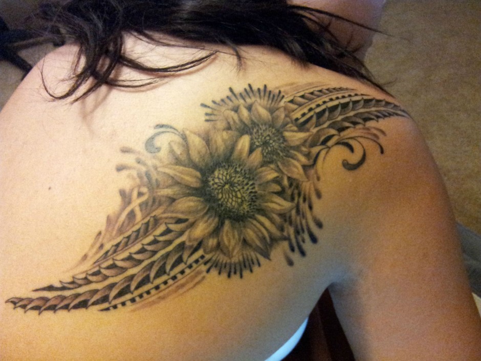 Realistic Flower With Tribal Design Western Tattoo For Girl