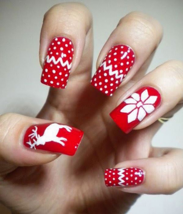 Red And White Christmas Nail Art Design