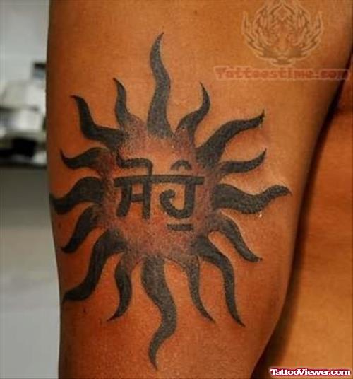 Saunh Punjabi Tattoo On Right Shoulder