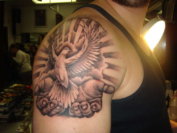 Superb Remembrance God Hands Tattoo On Right Shoulder