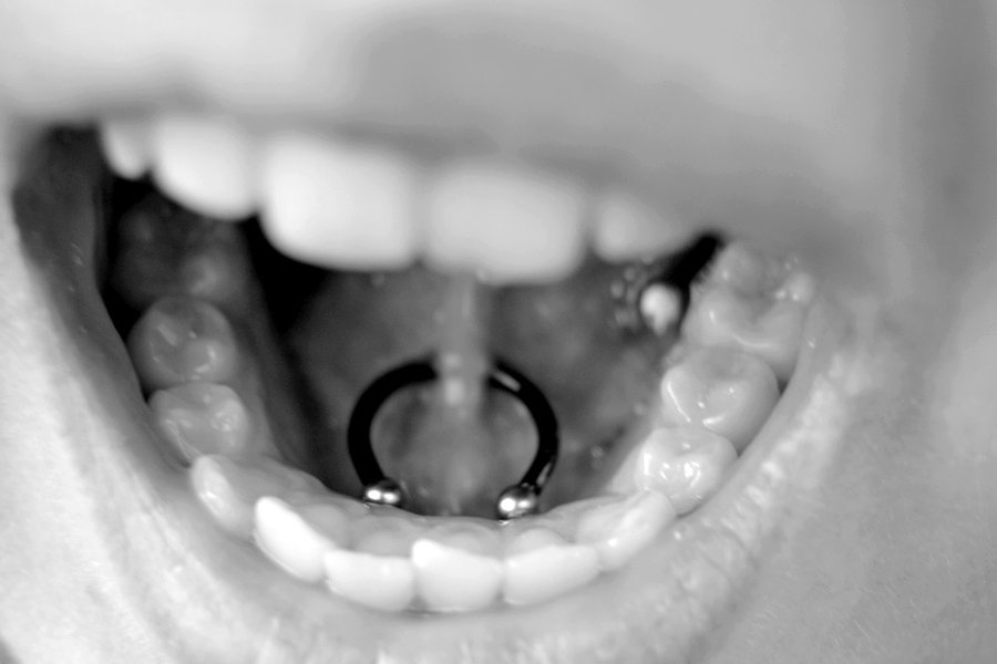 Tongue Frenulum Piercing With Circular Barbell by Shehateshim