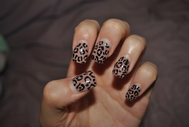 Black And Beige Leopard Print Nail Design