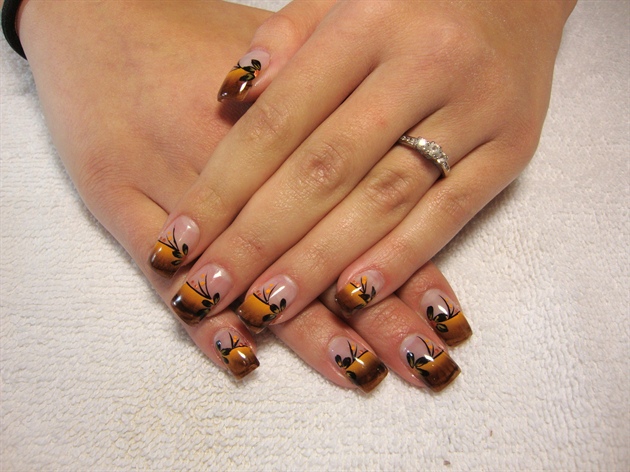 Brown And Orange Tip With Black Flowers Design Idea