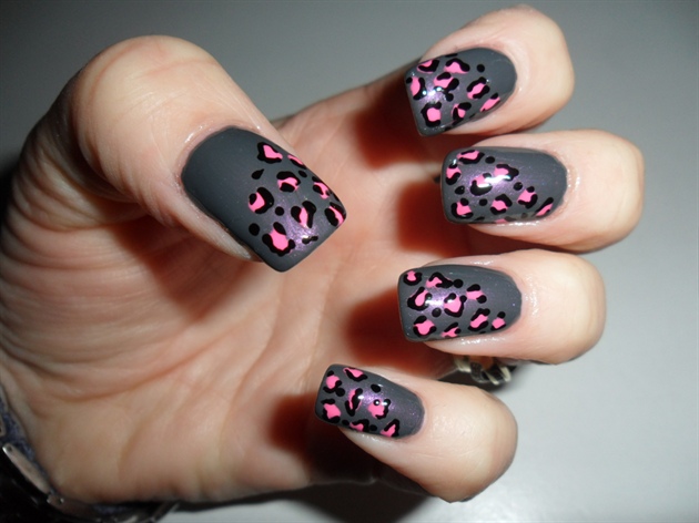 Dark Gray And Pink Leopard Print Nail Art