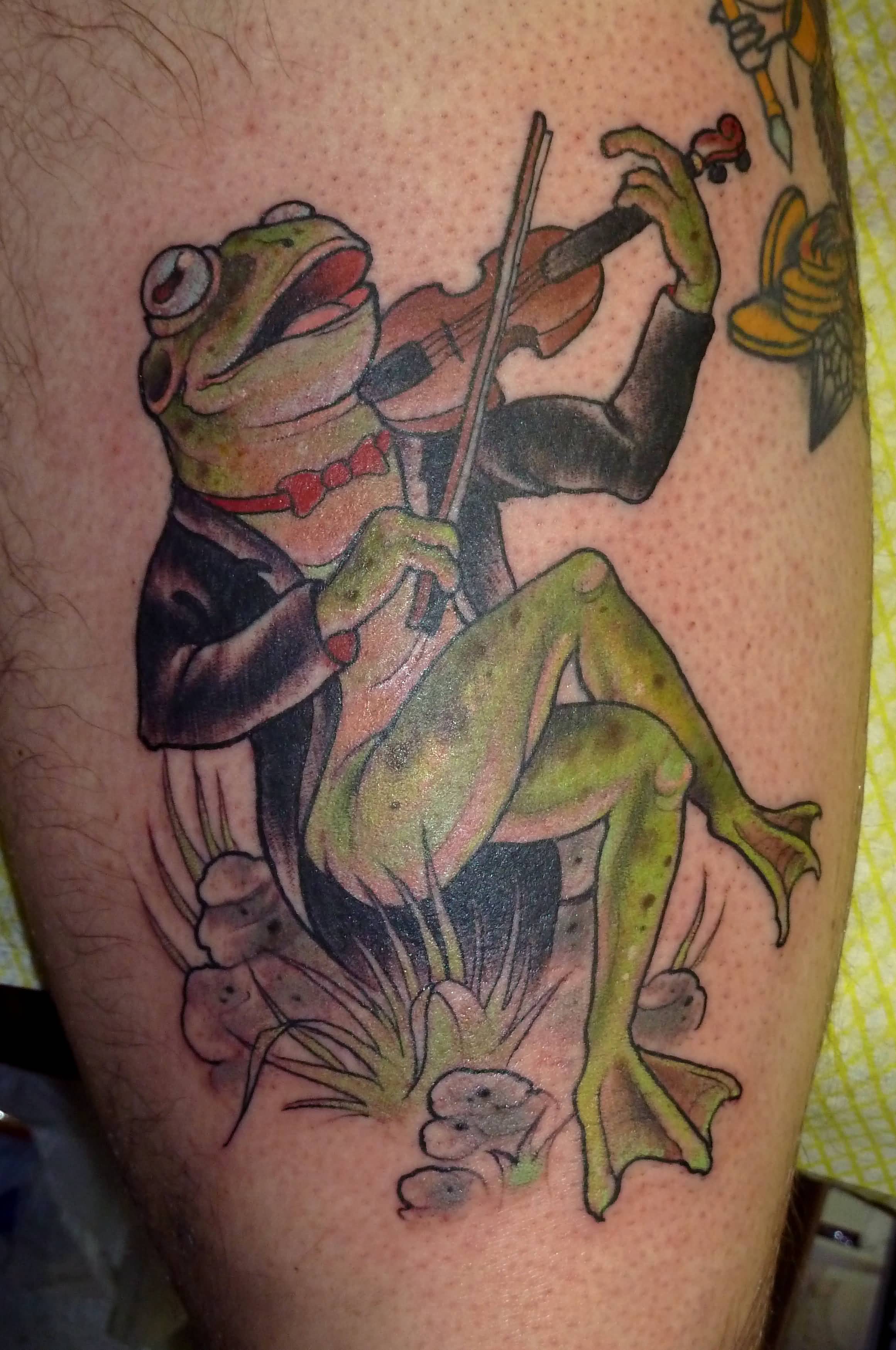 Fiddling Traditional Frog Tattoo