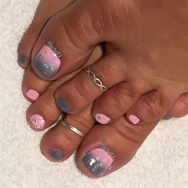 Gray And Pink Gradient Toe Nail Art