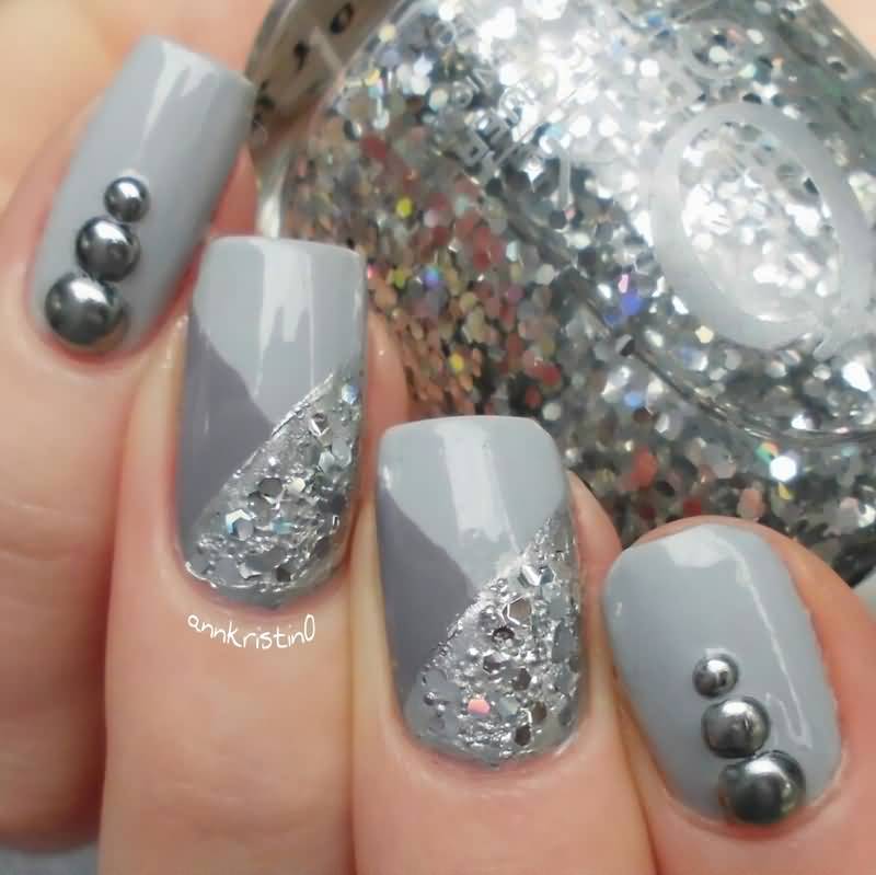 Gray Nails With Studs Picture