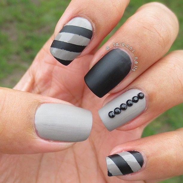 Black and gray nail designs