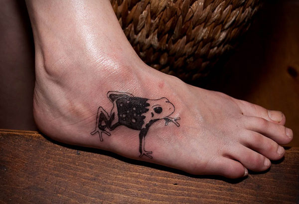 Nice Black Frog Tattoo On Foot