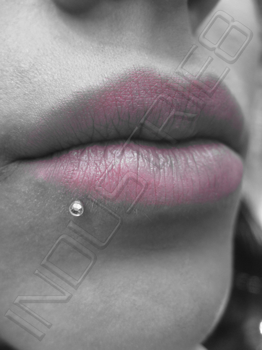 Side Labret Piercing With Anchor