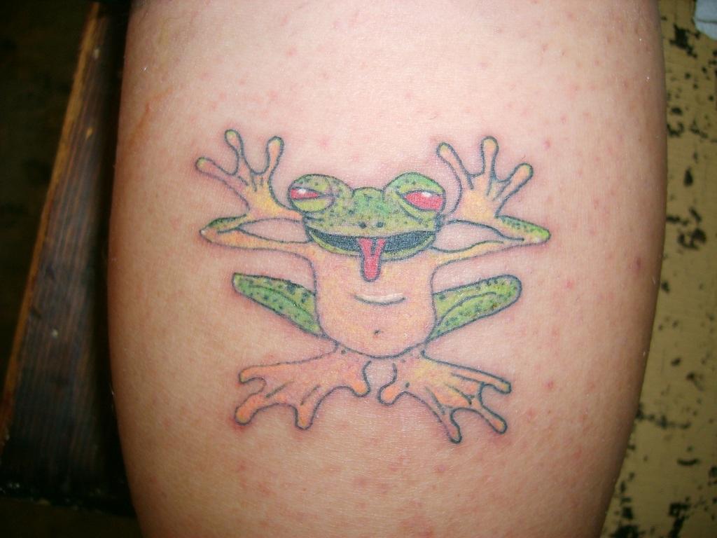 16+ Cute Frog Tattoos