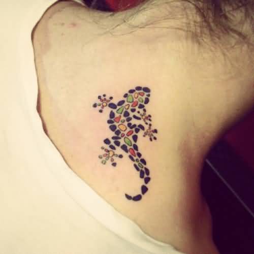 Unique Salamander Tattoo On Girl Nape By Murat Bilek