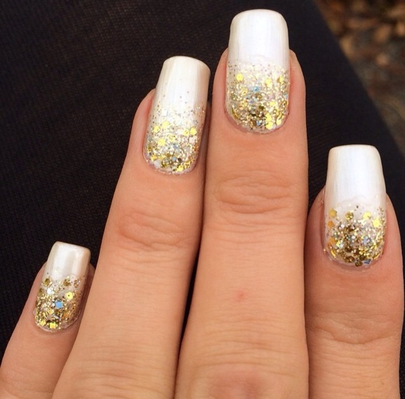 White And Gold Glitter Gradient Nail Art Design