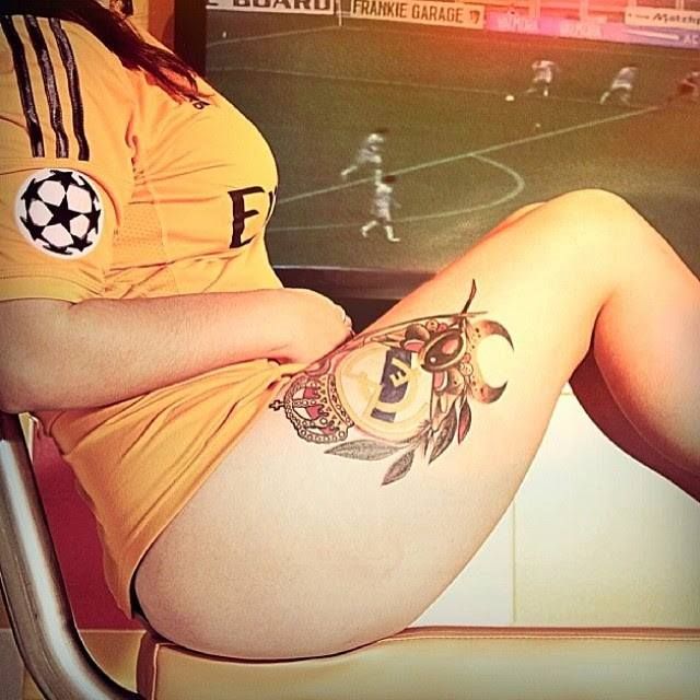 Wonderful Real Madrid Logo Tattoo On Right Thigh