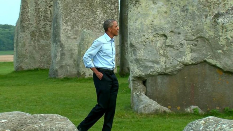 Barack Obama Visits Stonehenge Monument