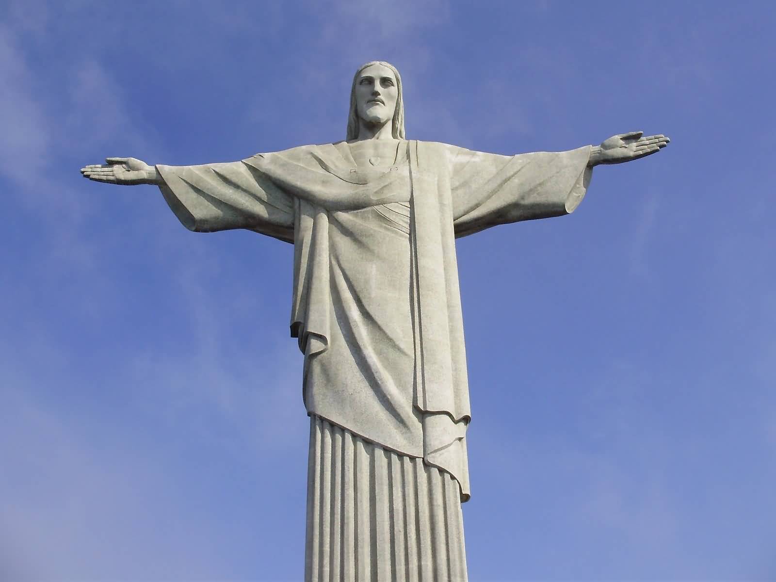 Beautiful Front View Of Christ The Redeemer Statue