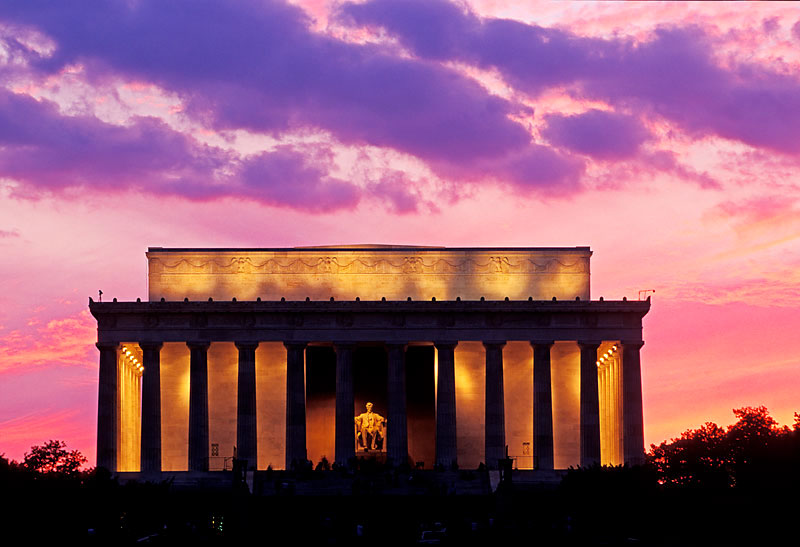The Lincoln Memorial is one of the most recognized buildings in Washington, D.C.