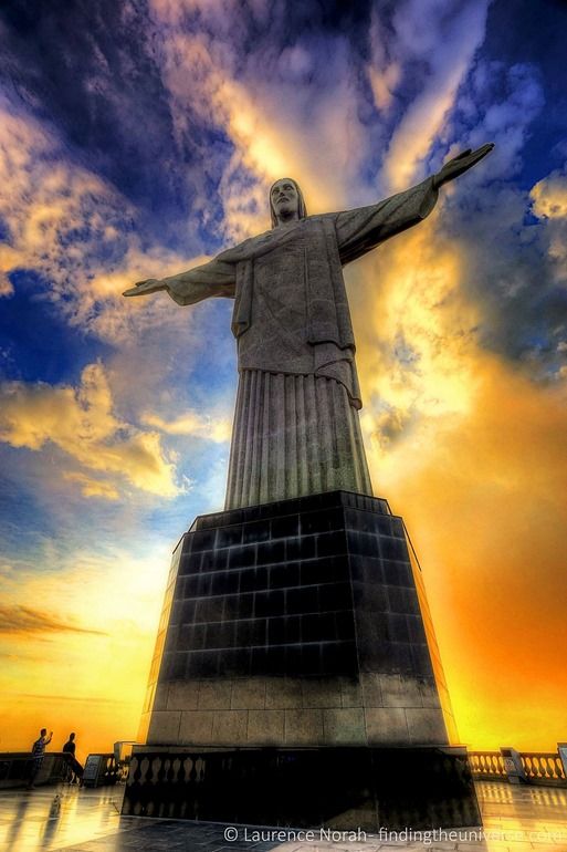 Christ The Redeemer Looks Amazing During Sunset