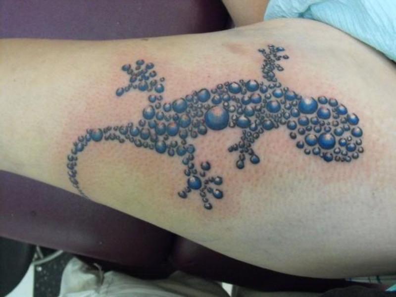 Creative Water Drop Gecko Tattoo On Arm Sleeve