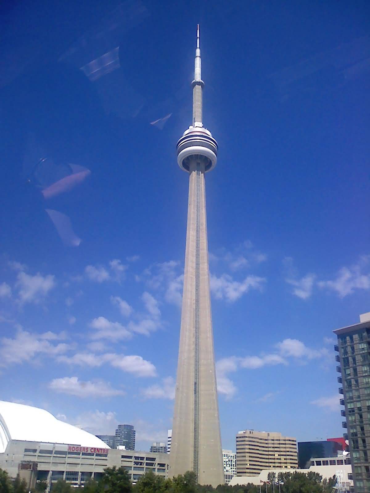 Front View Of CN Tower In Ontario, Canada